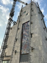 Obama's granieten toren opent eindelijk op Juneteenth