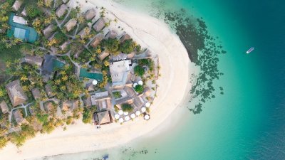 Steeds meer rijke reizigers huren een heel resort af