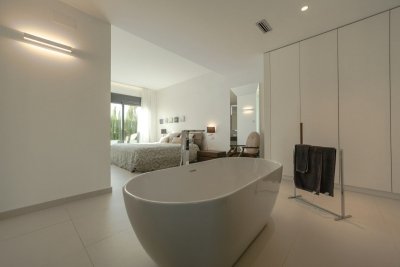 Het vrijstaande bad verhuist naar je slaapkamer